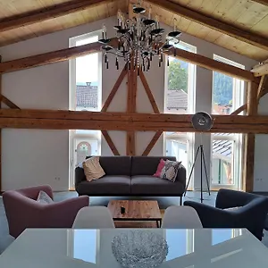  Apartment Neu! Im Lüftlmalereck, Hennalahaus